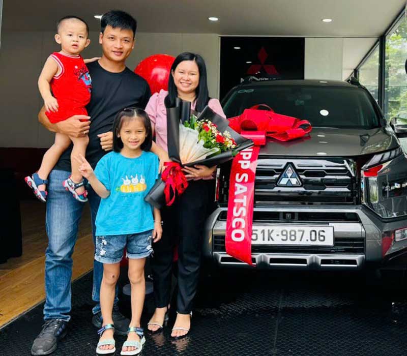 Hình ảnh hoạt động tư vấn xe tại Quảng Ninh